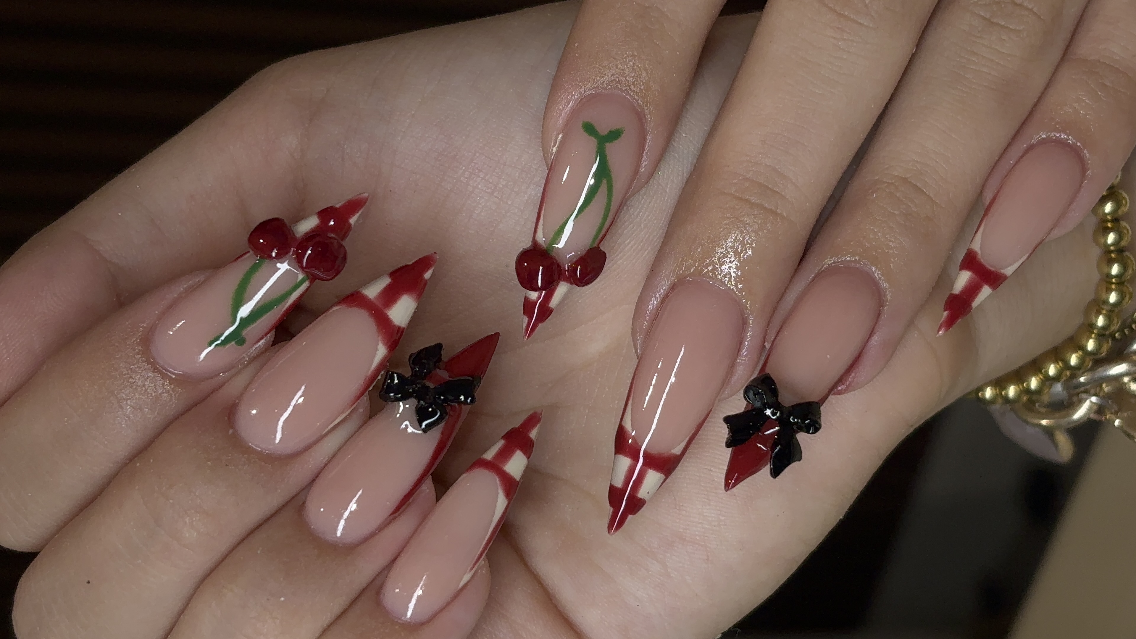 Acrylic nails example